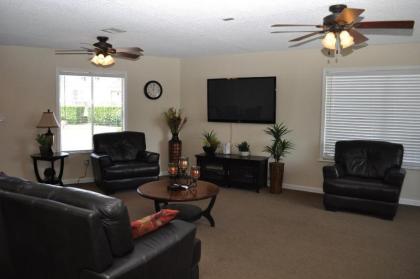 Las Vegas Camping Resort Cabin 3 - image 11