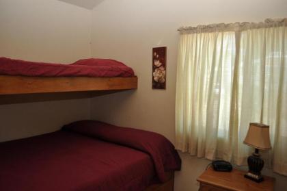 Las Vegas Camping Resort Cabin 3 - image 6