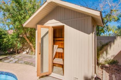 Red Rock Vacation Villa - image 10