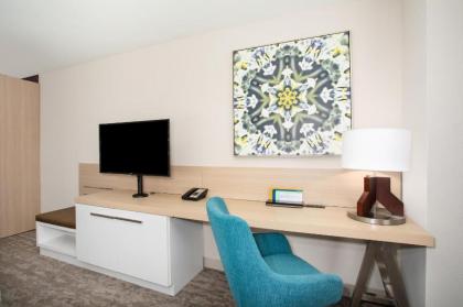 Hilton Garden Inn Las Vegas City Center - image 13