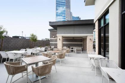 Hilton Garden Inn Las Vegas City Center - image 7