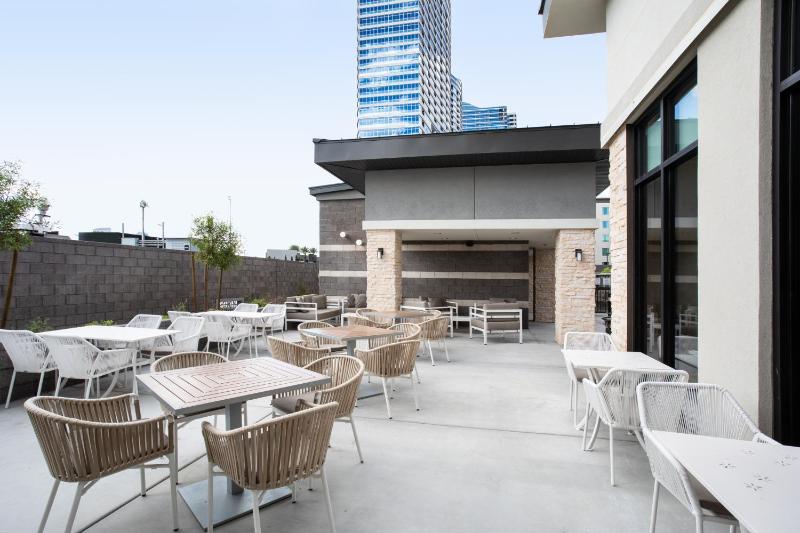 Hilton Garden Inn Las Vegas City Center - image 7