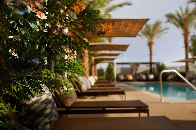Hyatt Place Las Vegas at Silverton Village - main image