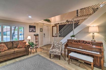 Vegas House with Spa Mini Golf Home Theater Deck! - image 6