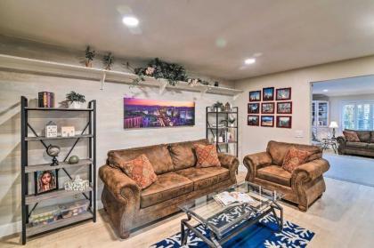 Vegas House with Spa Mini Golf Home Theater Deck! - image 9