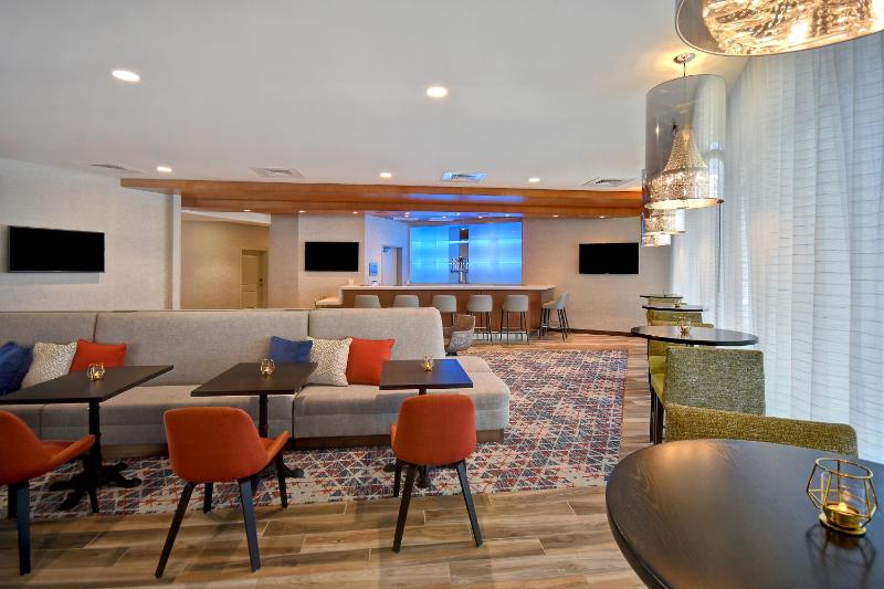 Home2 Suites by Hilton Las Vegas Convention Center - image 6