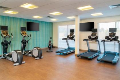 Holiday Inn Express & Suites Las Vegas - E Tropicana - image 13