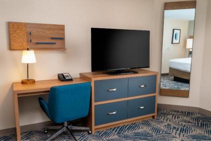 Candlewood Suites Las Vegas - E Tropicana - image 2