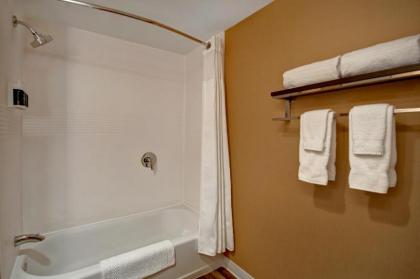 TownePlace Suites by Marriott Las Vegas Airport South - image 18