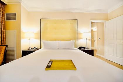 Amalz Signature Suites - image 18