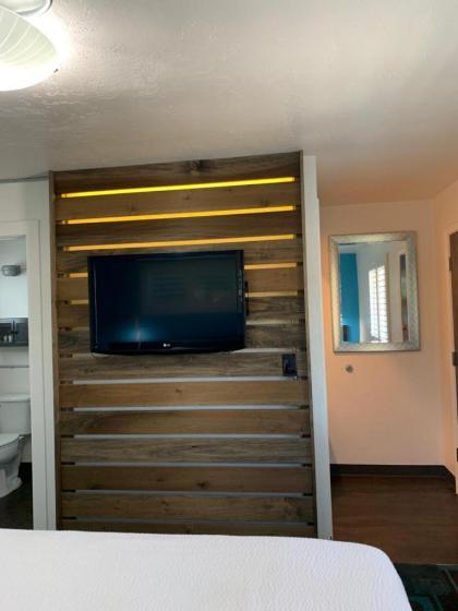 The Sands Motel - image 12