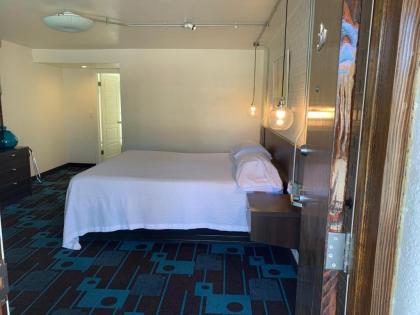 The Sands Motel - image 17