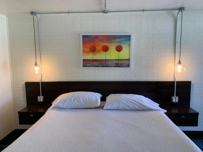 The Sands Motel - image 20