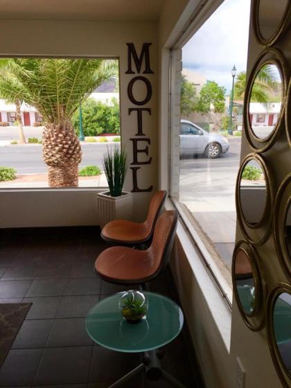 The Sands Motel - image 4