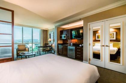 Abz MGM Signature Suites - image 15