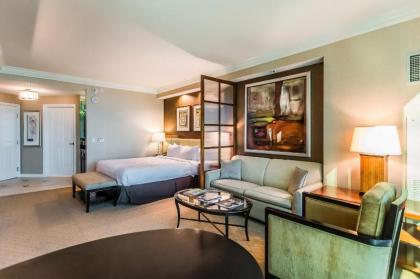 Abz MGM Signature Suites - image 7
