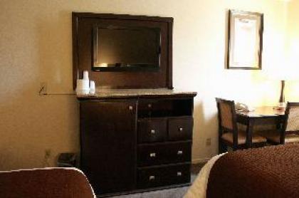 Longhorn Casino & Hotel - image 20