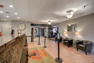 Longhorn Casino & Hotel - image 7