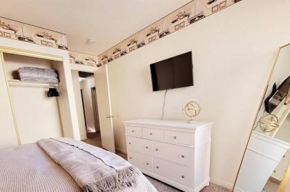 Desert-Star Residence - image 15