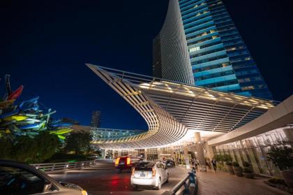 StripViewSuites at Vdara