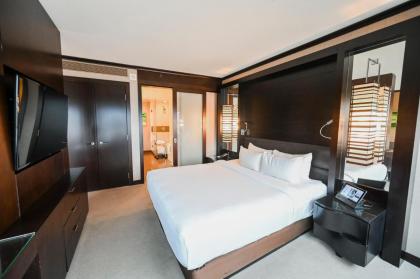 StripViewSuites at Vdara - image 11