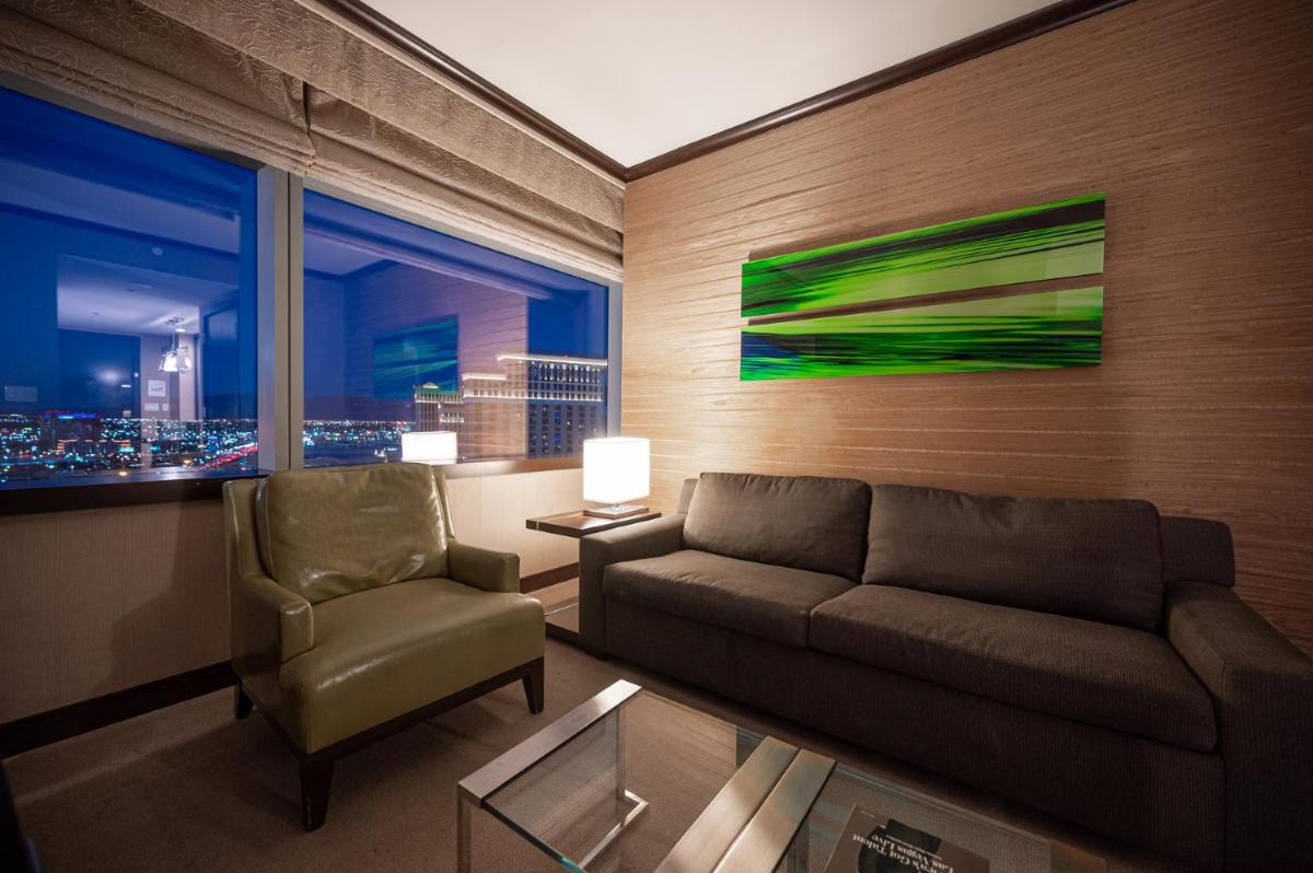 StripViewSuites at Vdara - image 2