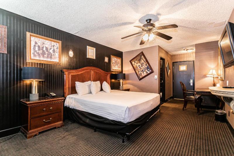 Artisan Hotel Boutique #518 - image 2