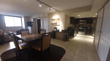 Las Vegas Peaceful Private Condo Hotel Kitchen - image 3