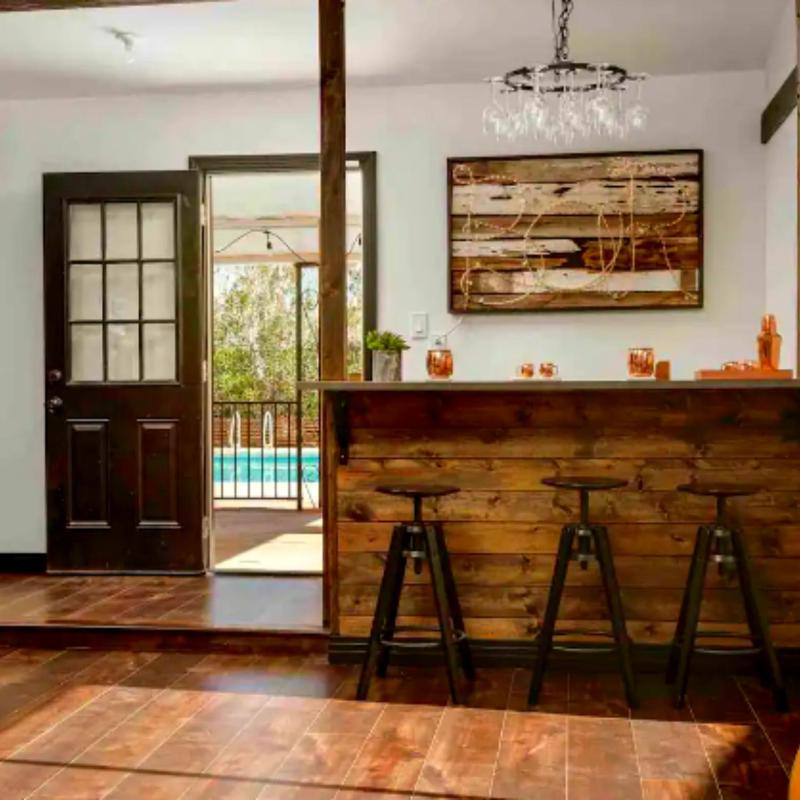 Casa Vacacional con Piscina en las Vegas - image 3