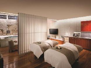 Aria Sky Suites - image 2