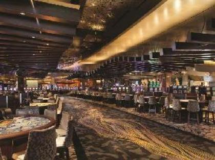 Aria Sky Suites - image 3