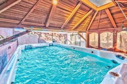 Magic Palace - Luxe 4BR House w/ heated pool & Spa - image 10