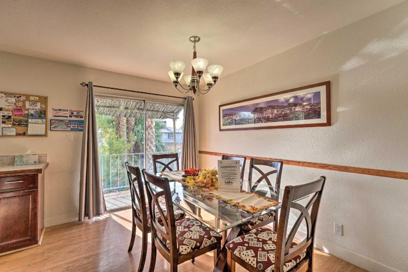 Vegas Oasis Home with Pool and Spa 7 Miles to Strip - image 7