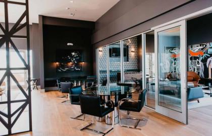 Vibrant Downtown Summerlin Condo - image 10