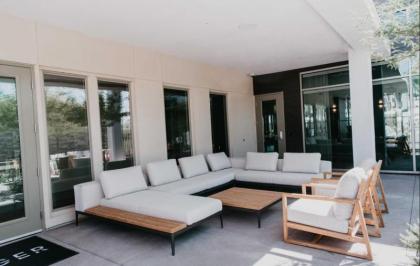 Vibrant Downtown Summerlin Condo - image 5