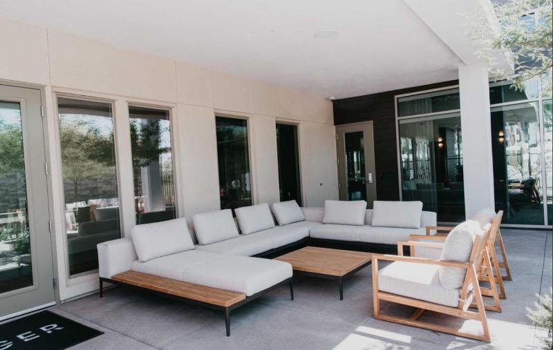 Vibrant Downtown Summerlin Condo - image 5