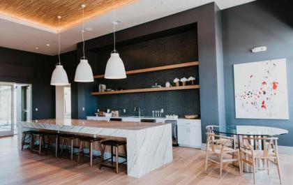 Vibrant Downtown Summerlin Condo - image 6