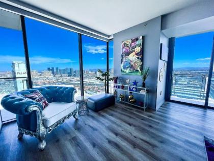 Palms Place Strip View 33rd Floor 1 Bedroom - image 2