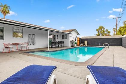 4bdrm 2 Bath Pool Close To Strip Conventions