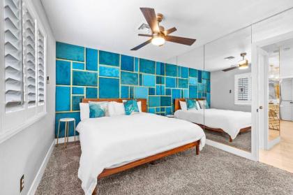 4bdrm 2 Bath Pool Close To Strip Conventions - image 14