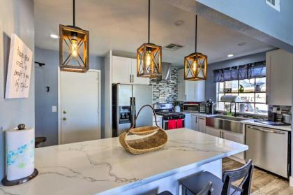 Las Vegas Oasis with Private Hot Tub and Pool! - image 10