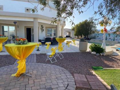 Luxury Vacation 4000 Sq Ft House Huge Pool / Spa minutes to the Strip Vegas View - image 15