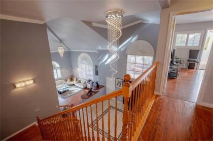 Luxury Vacation 4000 Sq Ft House Huge Pool / Spa minutes to the Strip Vegas View - image 2