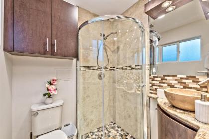 LV Casa - Modern Home W/ Pool By the Strip 50% OFF - image 6
