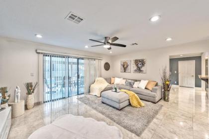 LV Casa - Modern Home W/ Pool By the Strip 50% OFF - image 8