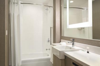 SpringHill Suites by Marriott Las Vegas Airport - image 18