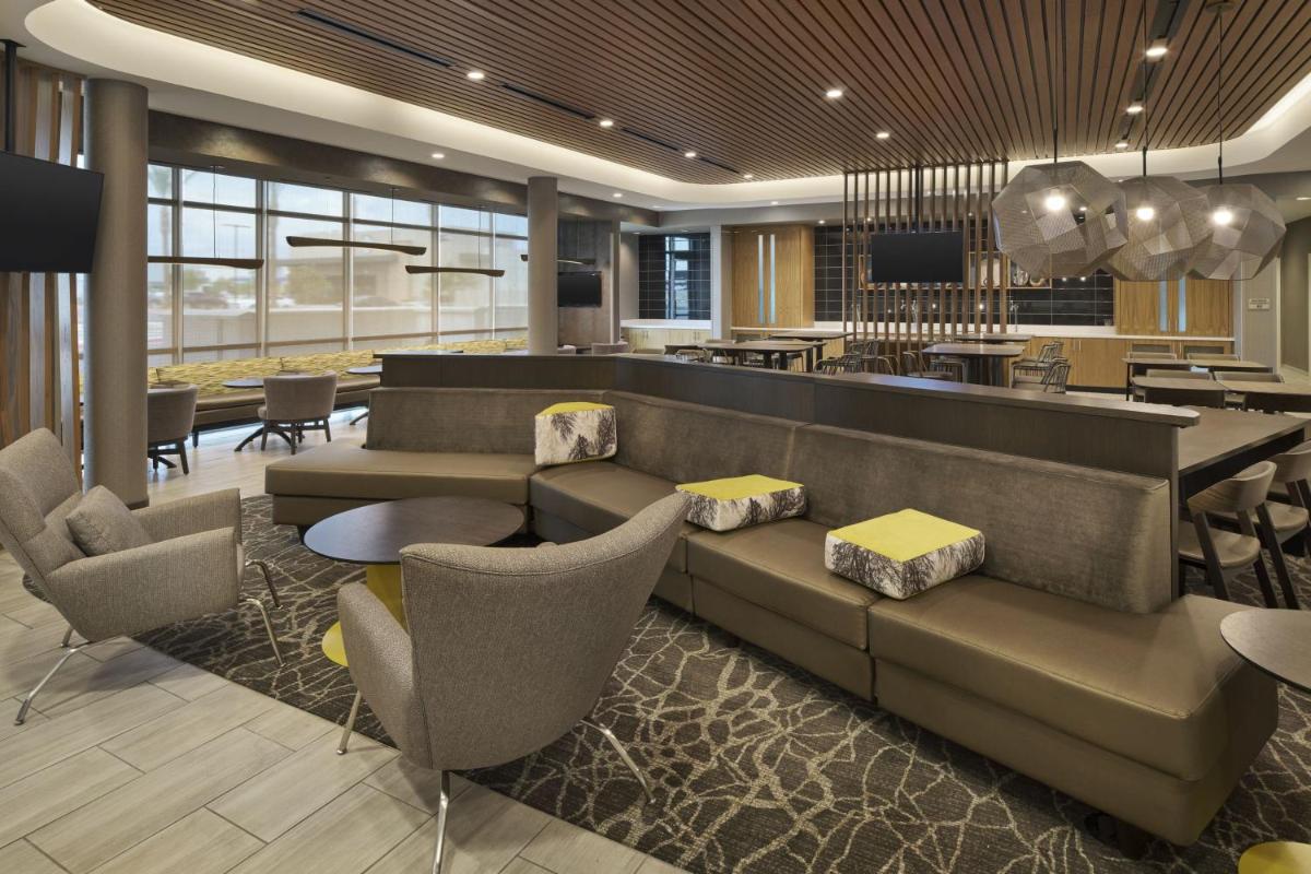 SpringHill Suites by Marriott Las Vegas Airport - image 6