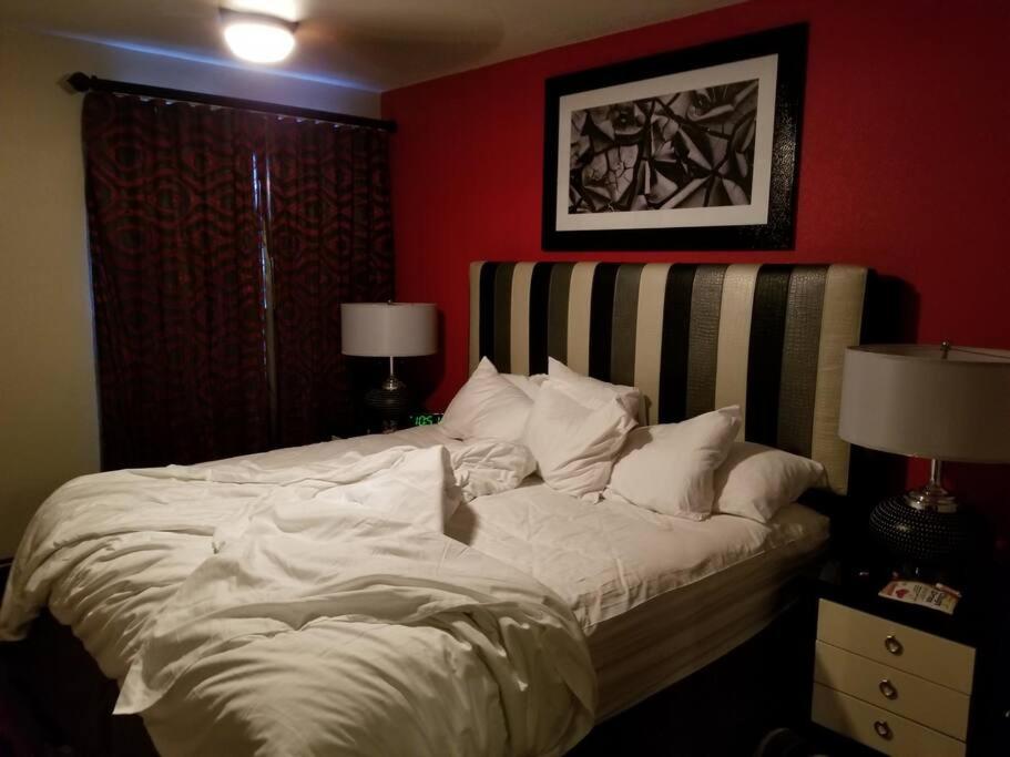 Holiday Inn Desert Club Resort - image 6