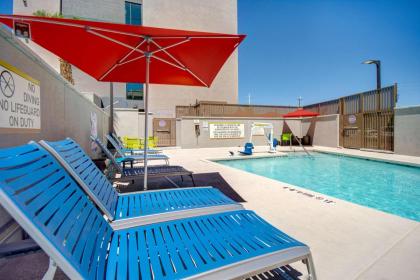 Home2 Suites By Hilton Las Vegas North - image 17