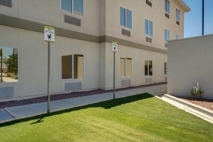 Home2 Suites By Hilton Las Vegas North - image 8